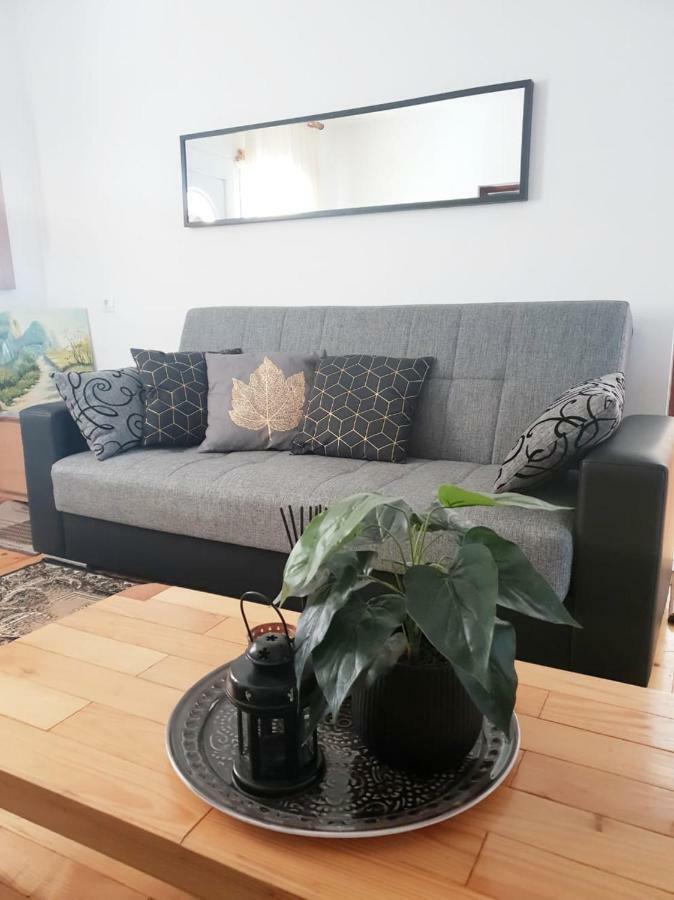 Apartmani Andrej Udbina Luaran gambar