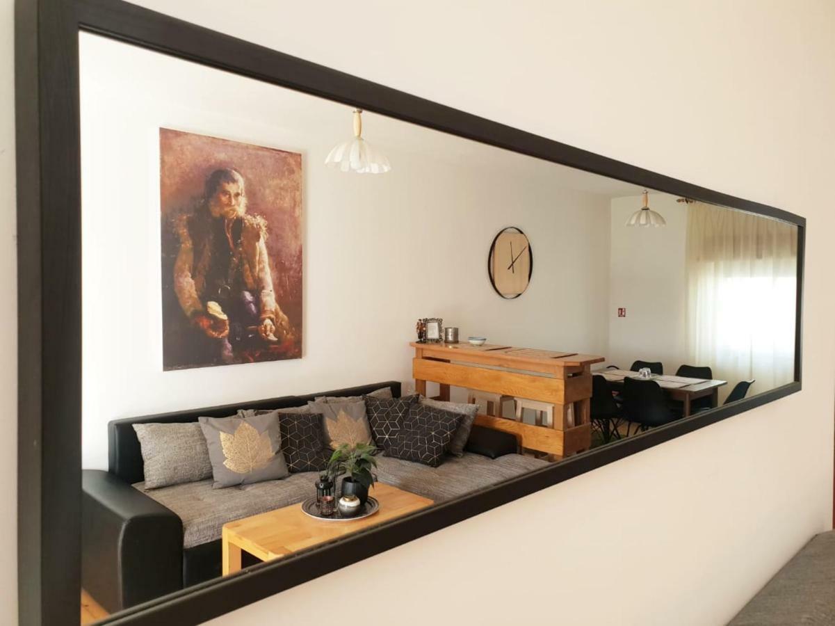 Apartmani Andrej Udbina Luaran gambar
